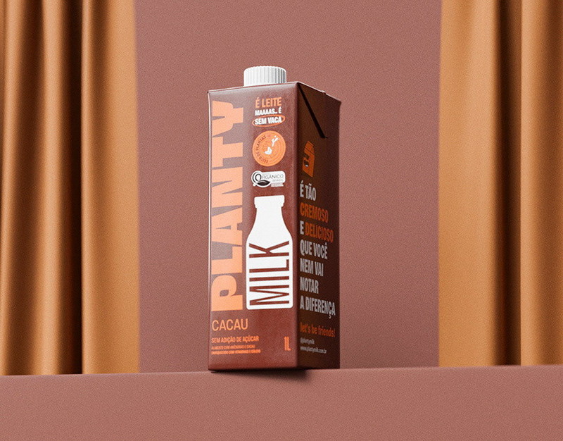 Китай переоборудует сухогрузы в авианосцы для дронов